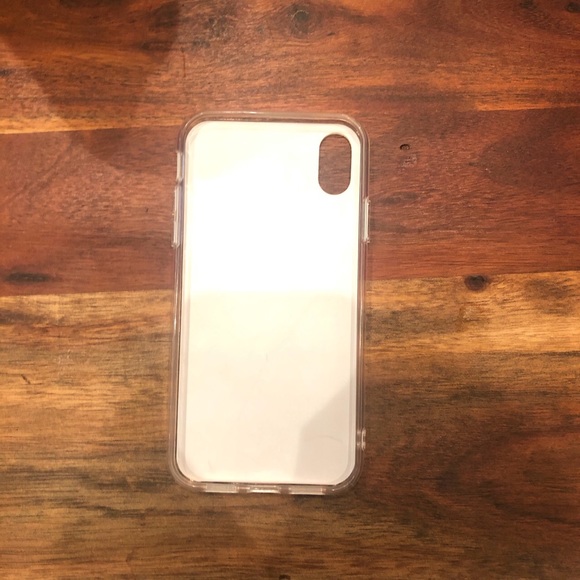 pink marble phone case for the iPhone XR - Picture 5 of 5